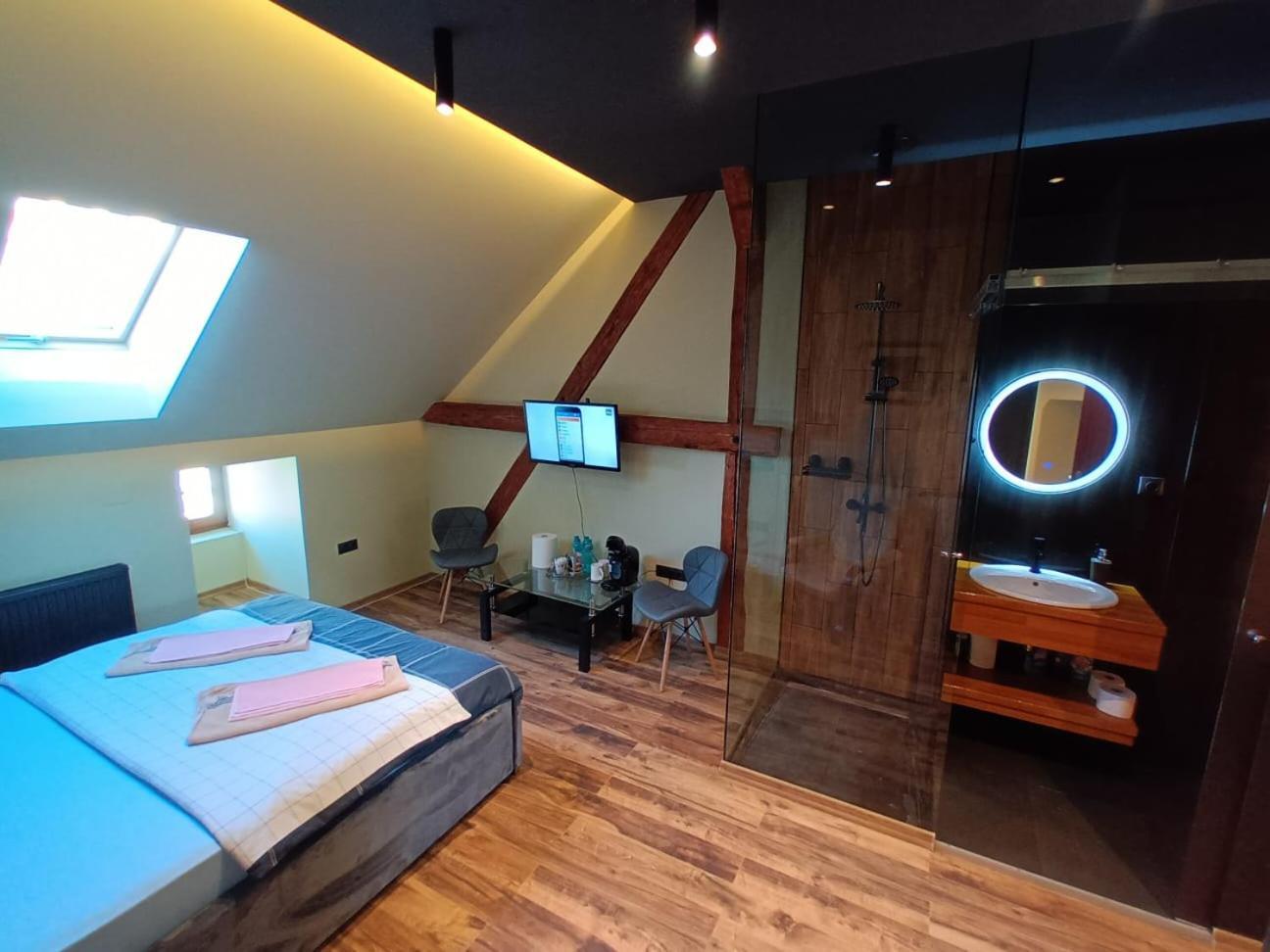 Apartament Eminescu 1 Mediaş Exteriör bild